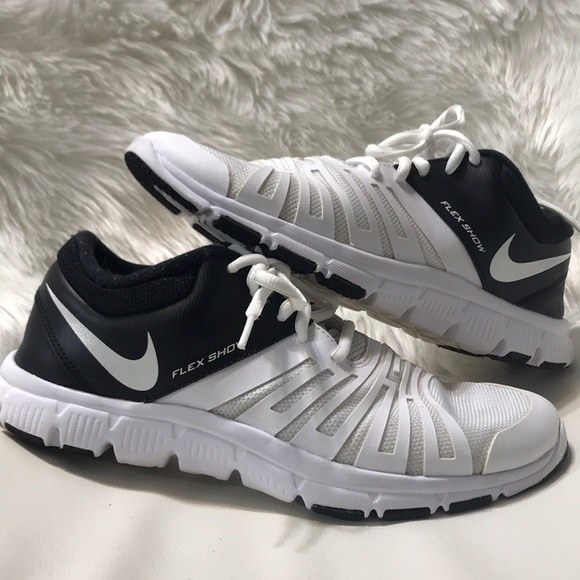 nike flex show